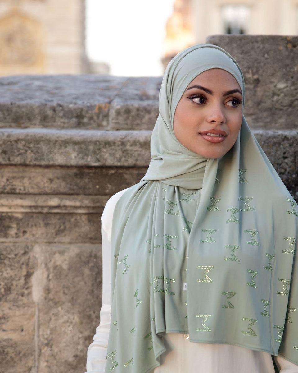 Signature M vert sauvage