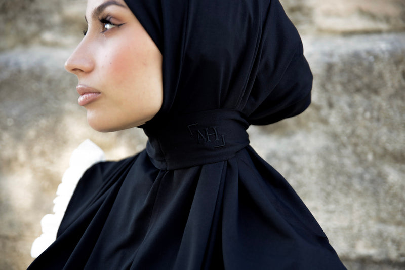 Bonnet noir