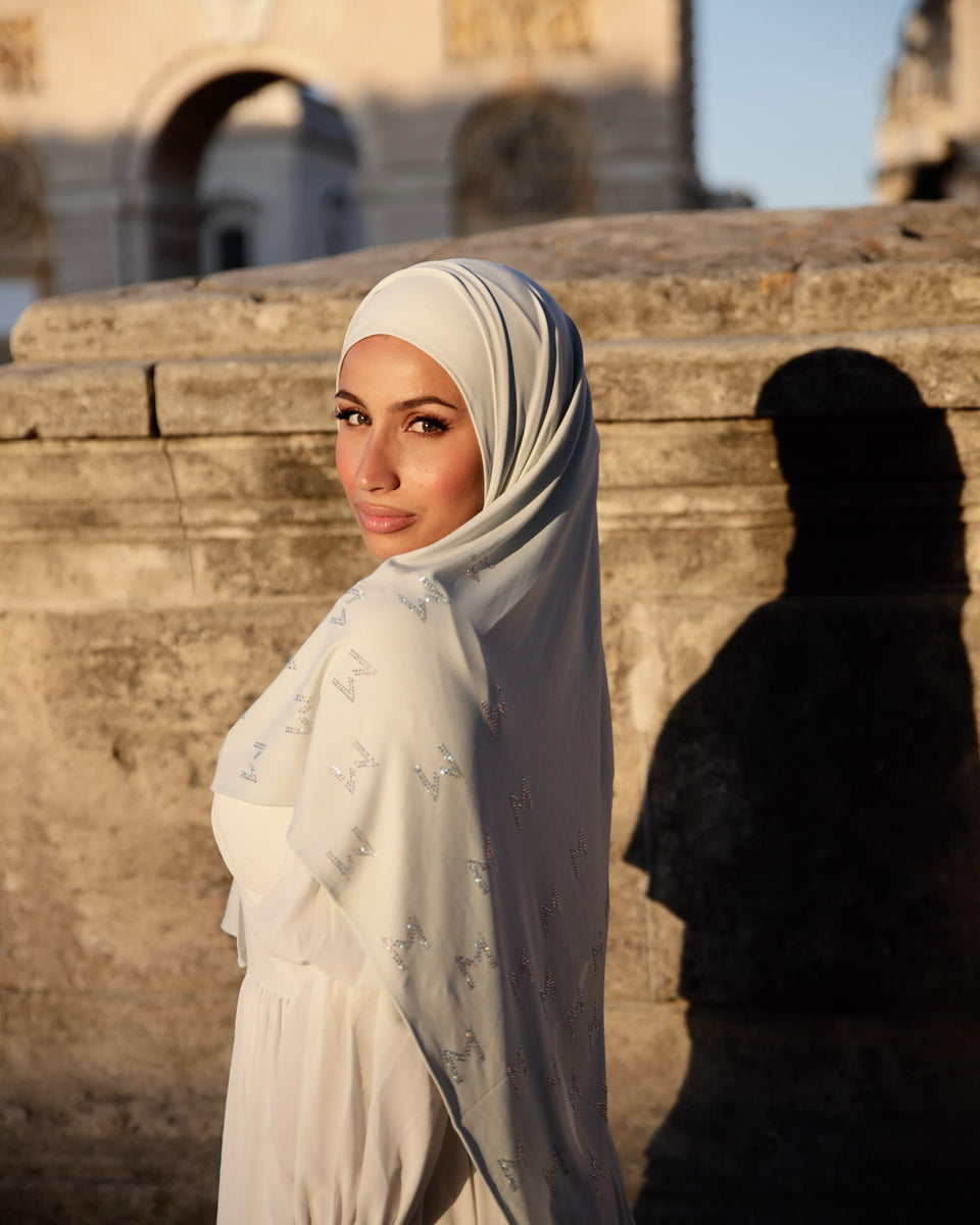 Signature M baby blue